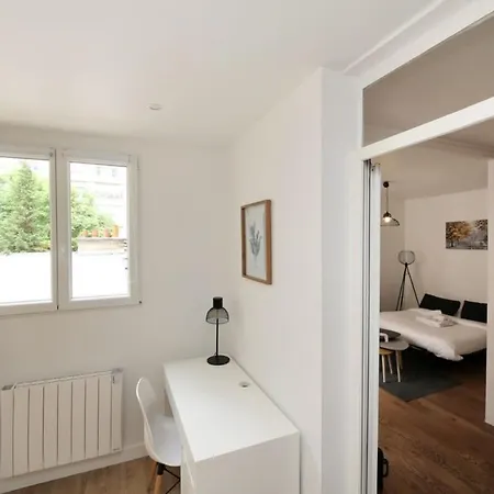 Apartment Avec Bureau Proche Montmartre - P2 Paris