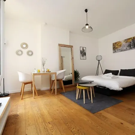 Apartment Avec Bureau Proche Montmartre - P2 Paris